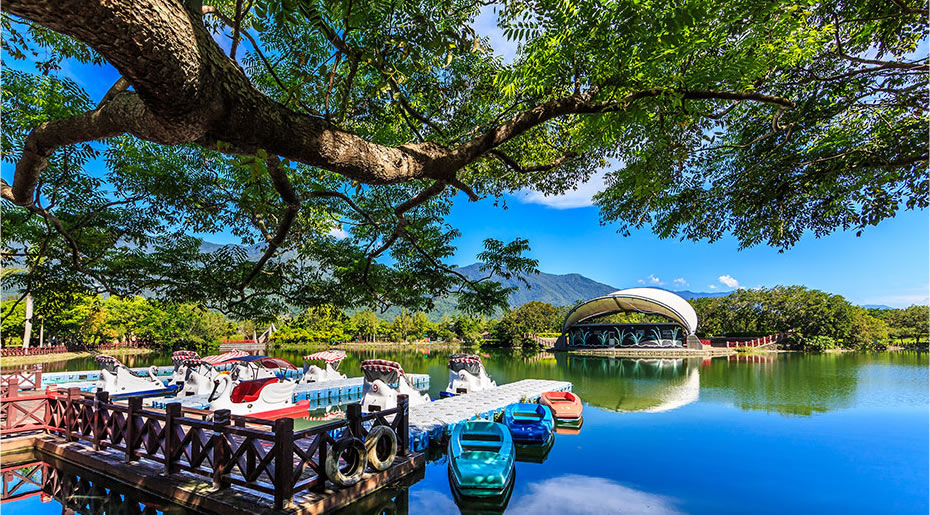 関山親水公園